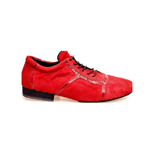 Scarpa Antony 115 da uomo in camoscio rosso con dettagli in vernice rossa, sneaker stringata di Outlet, vista frontale.