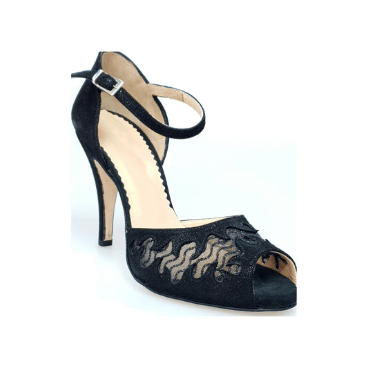 Scarpa Rosely 1582 in raso nero con inserti in pizzo trasparente e tacco a spillo largo, brand Outlet.