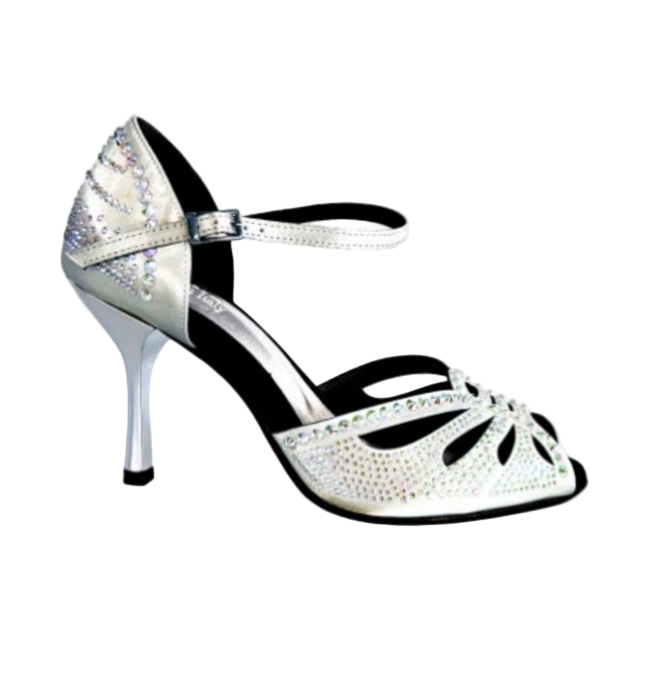 Scarpa da ballo in raso grigio argento con Swarovski Boreali, tacco stiletto laminato argento, stile elegante e raffinato.