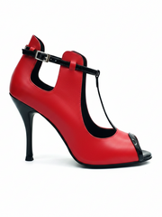 Carica immagine nella Galleria, Jenny Red (18/06) - Scarpa in Pelle Rossa con dettagli e cinturini in vernice nera