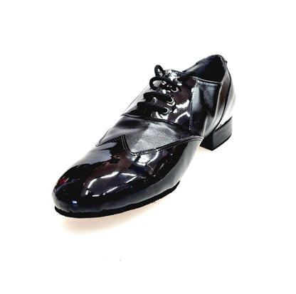 Scarpa da uomo Wish Dance Shop modello Oxford in vernice nera e pelle nera, con dettagli a coda di rondine, stile elegante e classico.