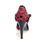 Load image into Gallery viewer, CATE/BO Red F.626 (R.L. by WISH DANCE) - Sandalo da donna in camoscio nero e Pizzo Sally Rosso Granada con Tacco a Spillo largo Smaltato nero
