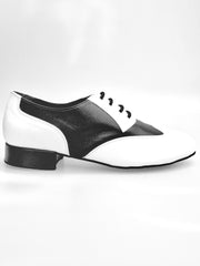 Carica immagine nella Galleria, COTISO (108N) - Stringata a Coda di Rondine Mod. Oxford in Pelle Bianca e Pelle Nera
