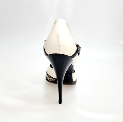 Scarpa in pelle beige e nera Wish Dance con inserto leopardato, tacco a spillo smaltato nero, design elegante e moderno