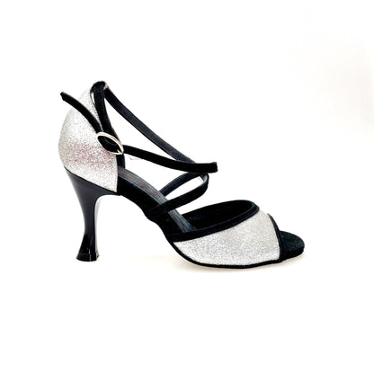 Sandalo in camoscio nero e glitter argento Wish Dance Wendy/Bo F.533 con tacco basso rotondo smaltato nero, dettaglio elegante.