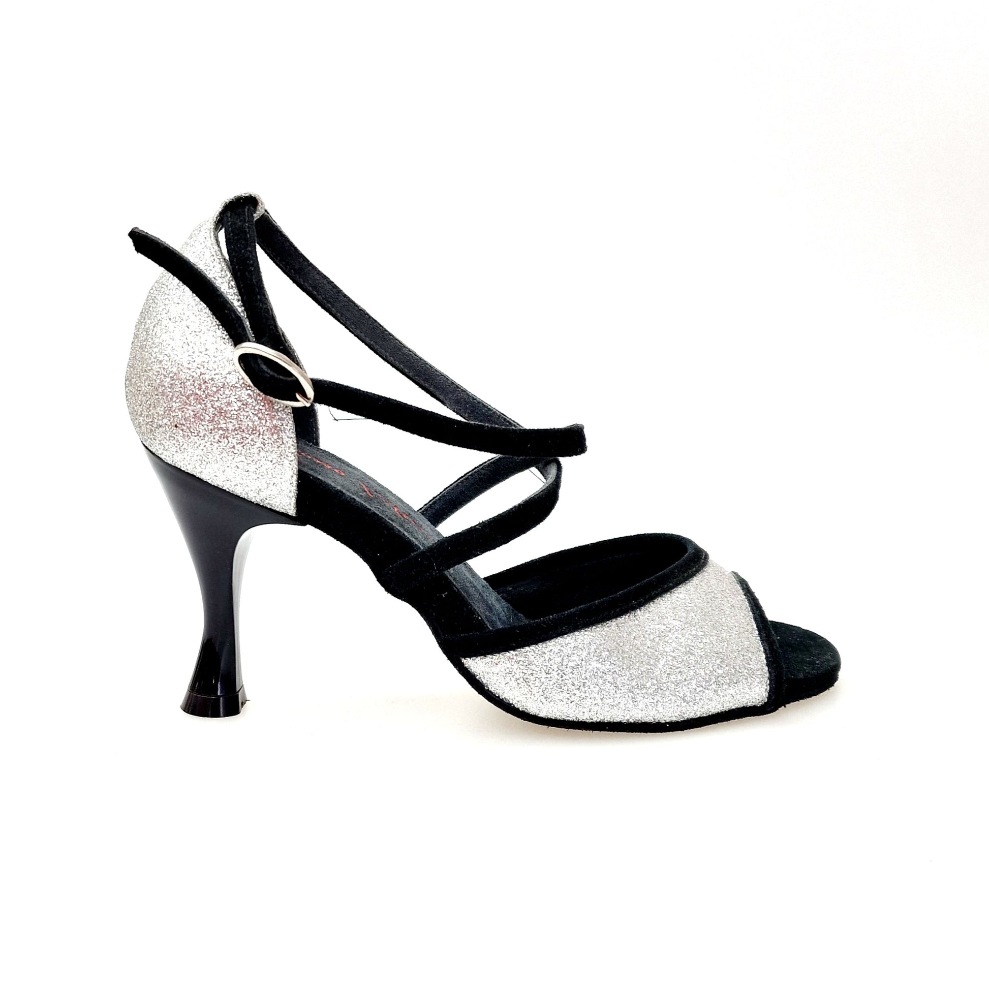 Sandalo in camoscio nero e glitter argento Wish Dance con tacco basso a rocchetto rotondo smaltato nero.