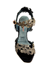 Carica immagine nella Galleria, NURYA PZ F.626 (R.L. by WISH DANCE) Sandalo da Donna in Raso Seta Nera con Applicazione di Pizzo Macramé Tacco a Spillo Sottile Smaltato Nero
