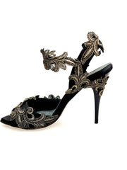 Carica immagine nella Galleria, NURYA PZ F.626 (R.L. by WISH DANCE) Sandalo da Donna in Raso Seta Nera con Applicazione di Pizzo Macramé Tacco a Spillo Sottile Smaltato Nero
