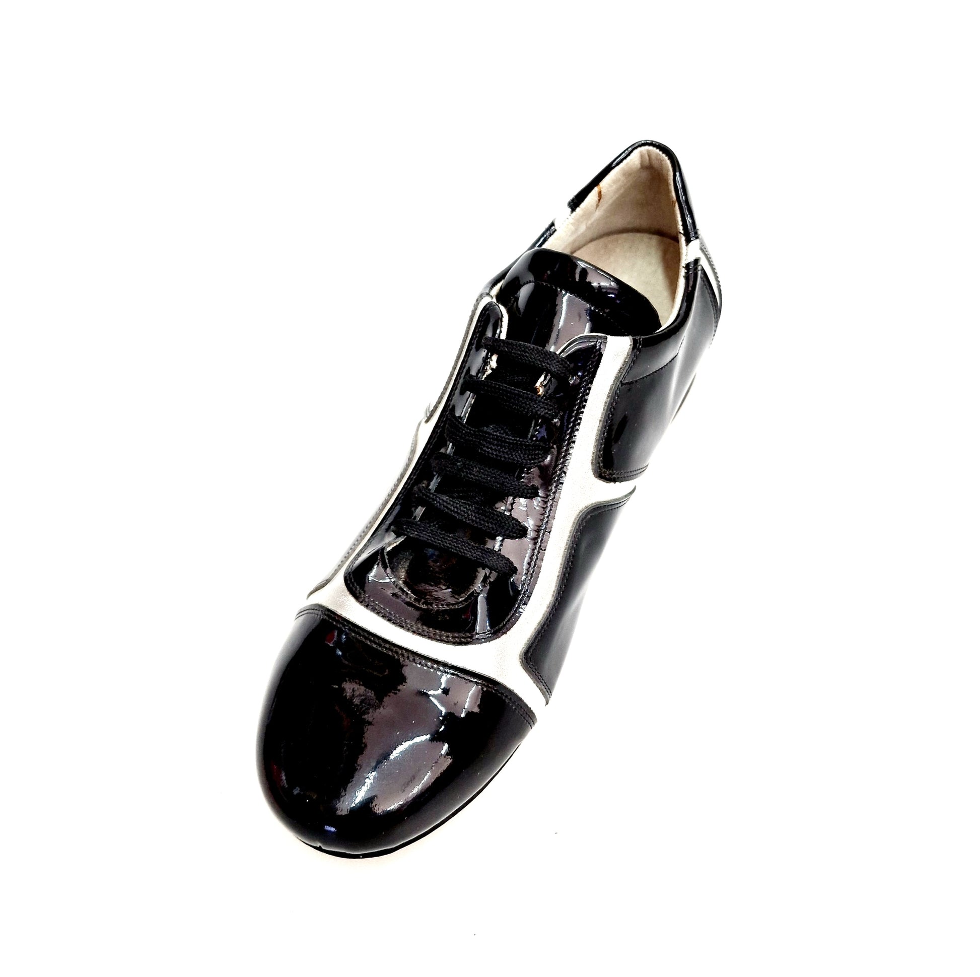Scarpa Antony 115 da uomo, sneaker in vernice nera con inserti in pelle argento, stile moderno e alla moda