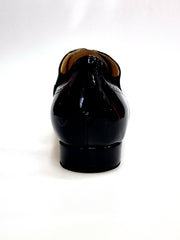 Load image into Gallery viewer, ADOLFO (811F Chicago Forata) - Stringata a Coda di Rondine Mod. Oxford Profili Forati in Vernice Nera e Camoscio Nero con Suola Intera
