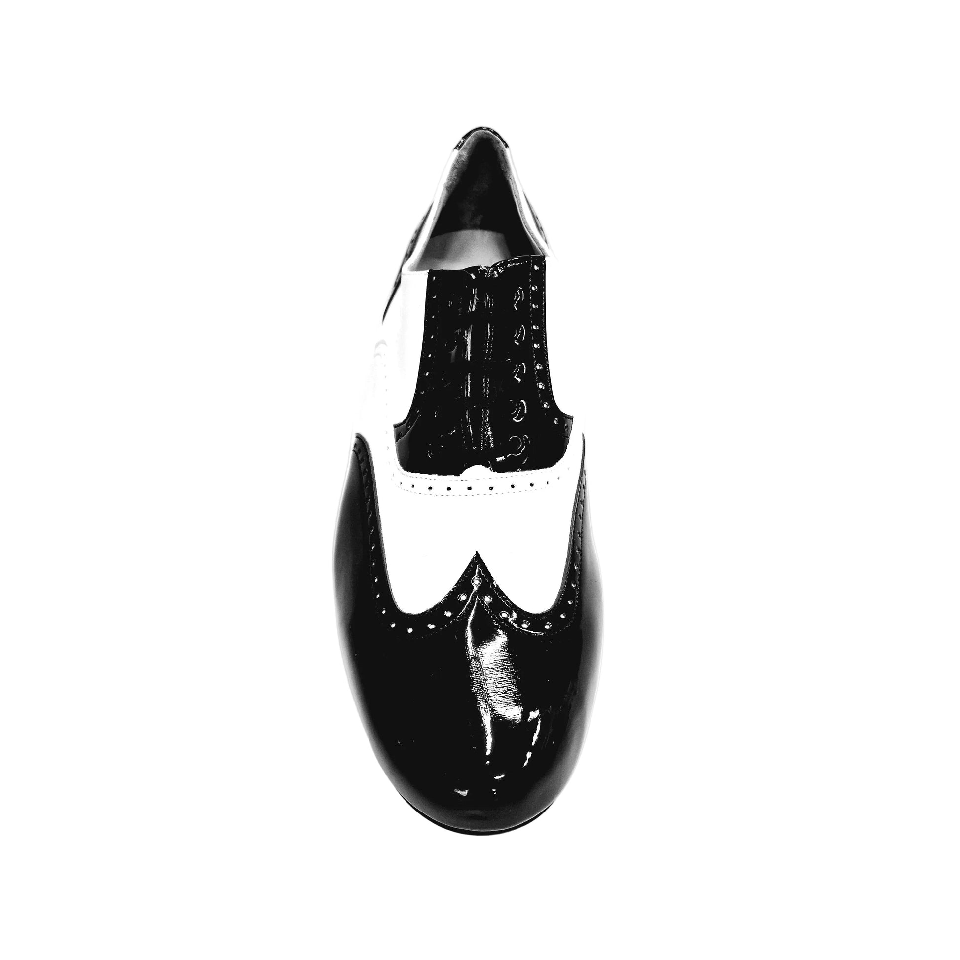 Scarpe stringate ADOLFO 811F Chicago Forata in vernice nera e bianca, modello Oxford con profili forati e coda di rondine