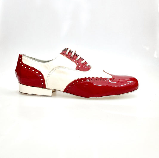 Scarpa da uomo Samuel Movida by Wish Dance con vernice rossa e bianca, punta tonda e design elegante.