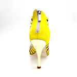 Load image into Gallery viewer, ELSY Plus (L7) - Sandalo a Tronchetto Da Donna in Morbido Camoscio Giallo Con Swarovski Boreali e Tacco a Spillo Laminato Oro
