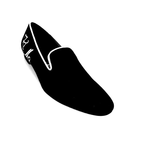 Mocassino Stefan Black MS20 KIMA in camoscio nero con profilo bianco e ricamo bianco, forma lunga, scarpa elegante Wish Dance Shop