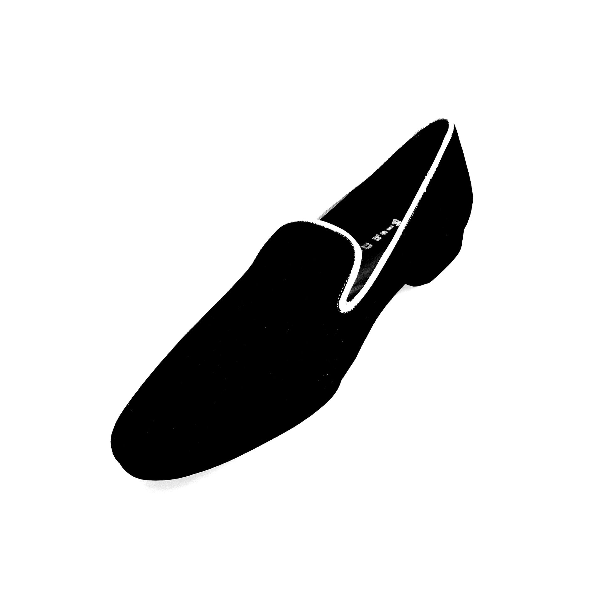 Mocassino Stefan Black (MS20) KIMA in camoscio nero con profilo bianco e ricamo, stile lungo, scarpe da danza Wish Dance Shop