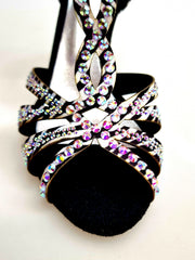 Carica immagine nella Galleria, ZEBRY Superb (L1) - Scarpa da Ballo in Raso Seta Zebrato con Swarovski e Tacco a Rocchetto
