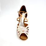 Load image into Gallery viewer, DADA DIAMOND QC (L55) - SCARPA DA BALLO DA DONNA IN RASO SETA CARNE FLASH CON SWAROVSKI BOREALI CINTURINI INCROCIATI SUL COLLOPIEDE E TACCO A ROCCHETTO
