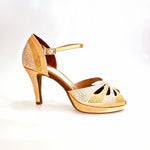 Carica immagine nella Galleria, Alexa (LP4) - Scarpa da Ballo in Raso Carne Flash Con Swarovski e Tacco Basso a Spillo Largo e Plateau
