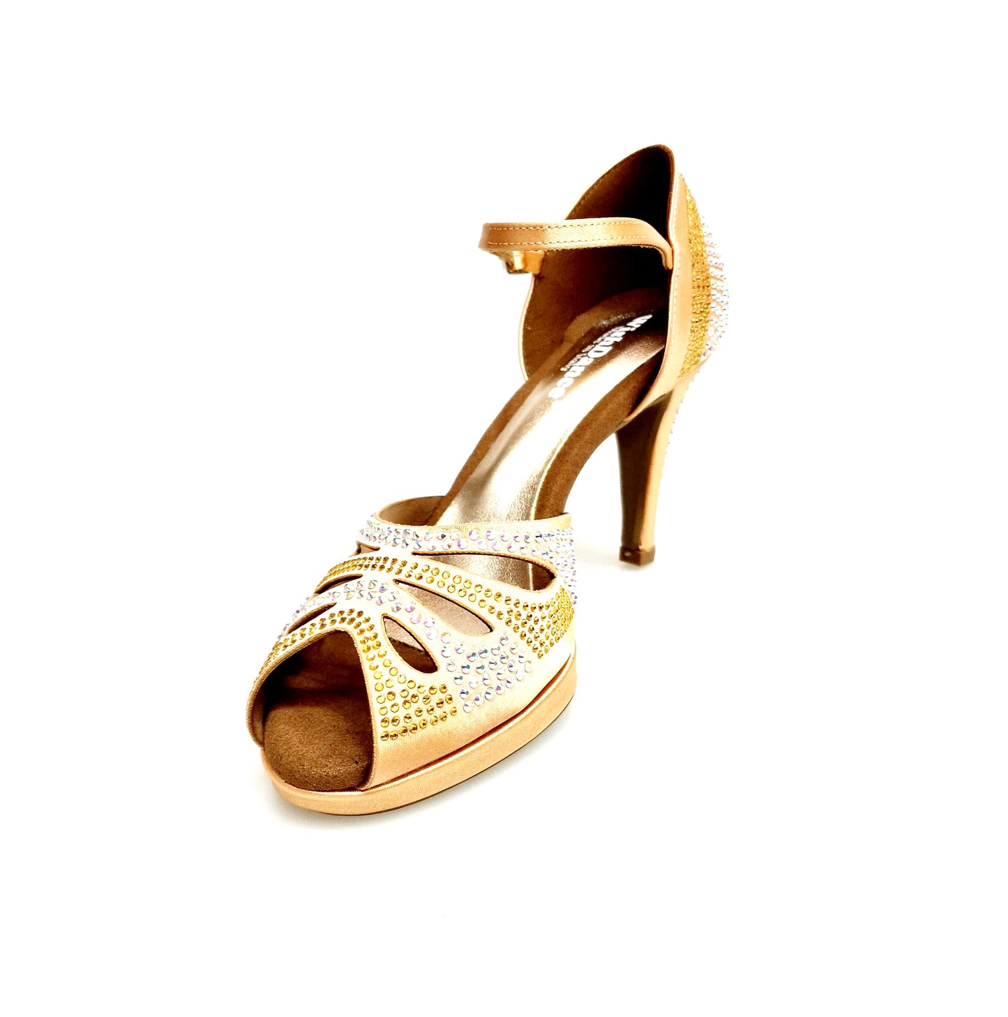 Scarpa da ballo Alexa LP4 di Wish Dance Shop in raso carne con Swarovski, tacco basso a spillo largo e plateau.