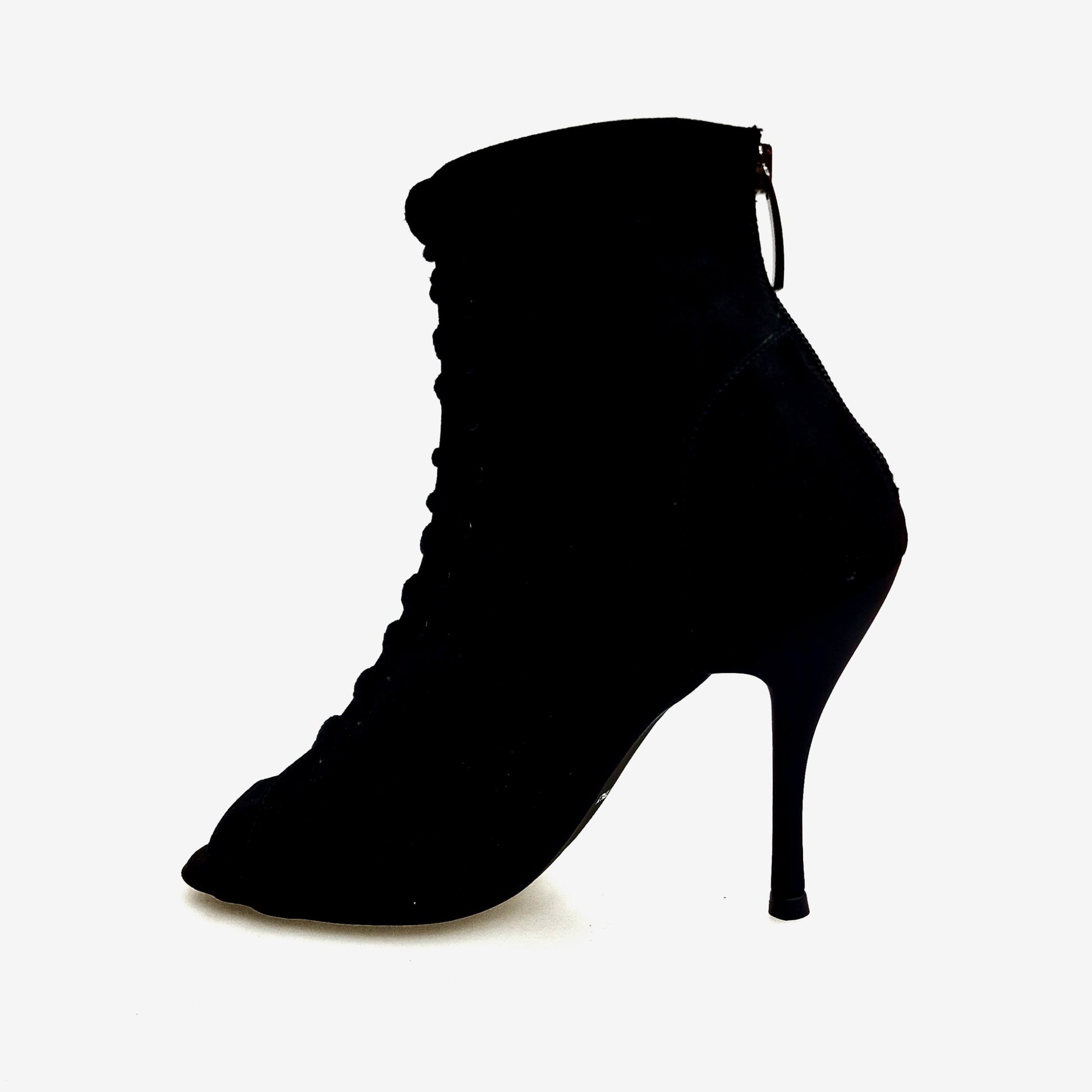 Stivaletto nero Alexis Black con zip, tacco a spillo in alluminio verniciato effetto gommato, in camoscio nero.