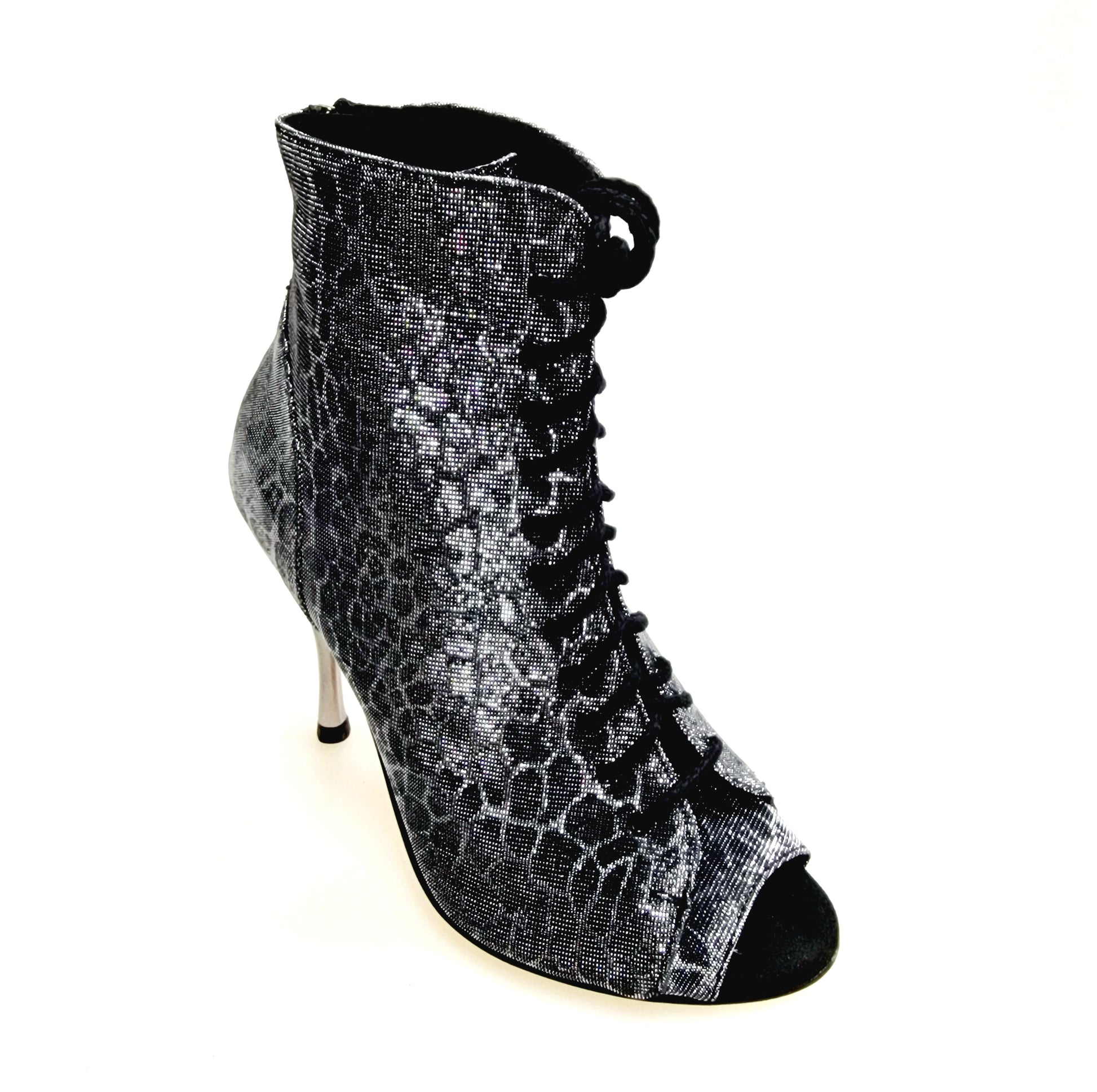 Stivaletto Wish Dance Shop Alexis Silver Black con zip, tacco a spillo in alluminio laminato grigio e dettagli canna di fucile.