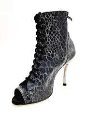 Carica immagine nella Galleria, ALEXIS Silver Black (Art. 132) - Mezzo Stivaletto con Zip in Sunseet Canna di Fucile Tacco a Spillo in Alluminio Laminato Grigio canna di fucile
