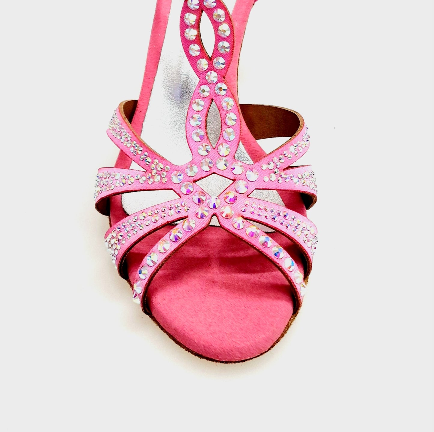 Scarpa da ballo in raso seta rosa fuxia ALESSIA Superb (L1) con Swarovski e tacco a rocchetto, marca Wish Dance Shop