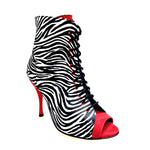 Load image into Gallery viewer, ALEXIS Zebra (Art. 132) - Mezzo Stivaletto con Zip in Raso seta Zebra inserti in Camoscio Rosso Tacco a Spillo in Alluminio verniciato effetto Gommato Rosso
