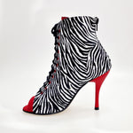 Carica immagine nella Galleria, ALEXIS Zebra (Art. 132) - Mezzo Stivaletto con Zip in Raso seta Zebra inserti in Camoscio Rosso Tacco a Spillo in Alluminio verniciato effetto Gommato Rosso
