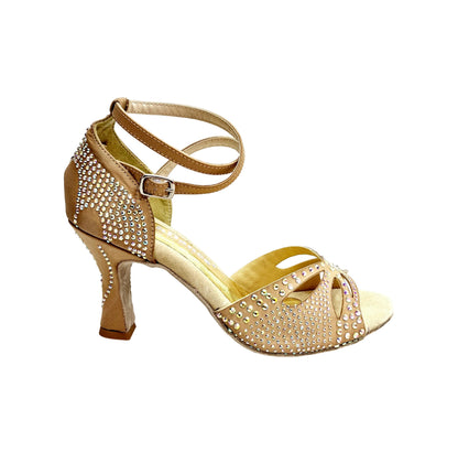 Scarpa da ballo Wish Dance Shop Deluxe Butterfly PW in raso seta champagne con Swarovski Boreali e tacco basso rocchetto.