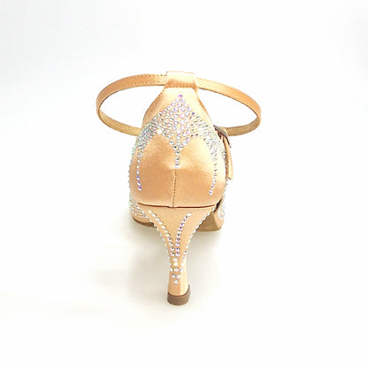 Scarpa da ballo donna DE LUXE MARIPOSA Wish Dance Shop in raso seta carne con cinturino incrociato, Swarovski e tacco basso.