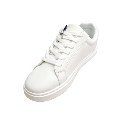 Sneaker ecopelle bianca Suprema White Black Vortex (FCE) con dettagli neri, suola in gomma e resina, comfort e stile dinamico.