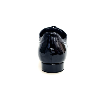 Scarpa da uomo Wish Dance Shop Arthur 870 LD Fo/Nu in pelle e vernice nera, modello Oxford con coda di rondine.