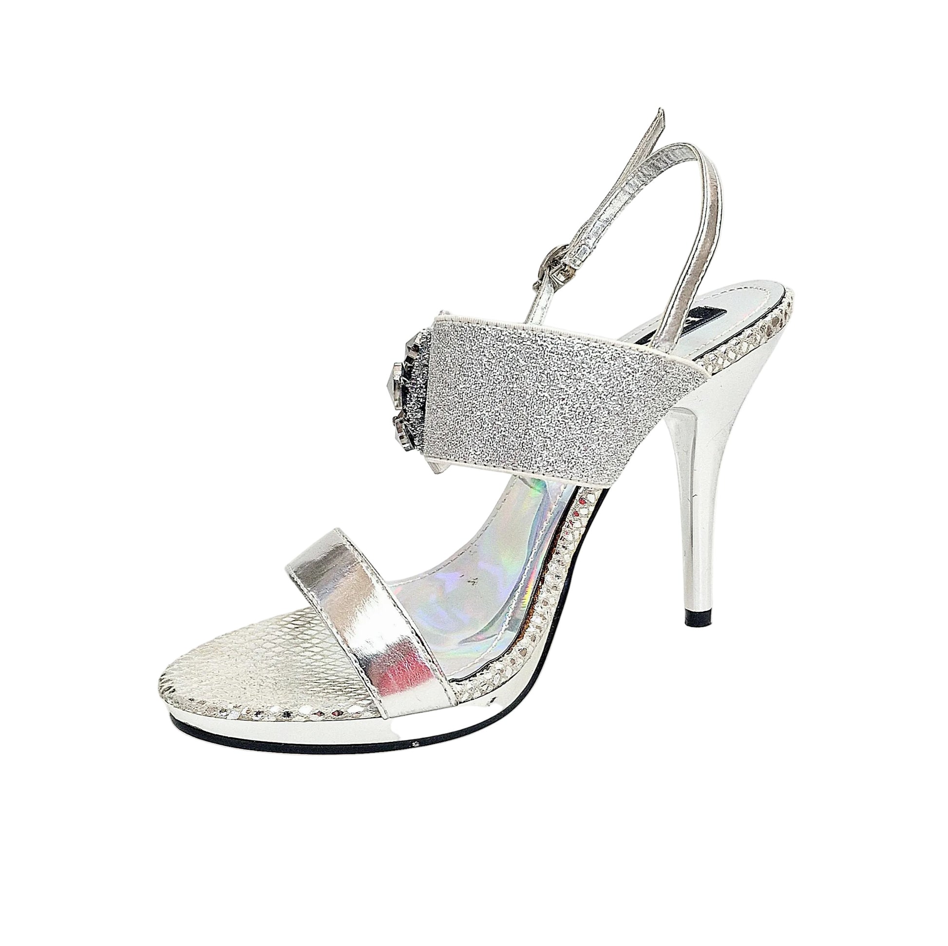 Sandali con plateau e tacco a spillo largo DEMY Plt Silver F99 di Wish Dance Shop, primi piani con dettagli metallici.