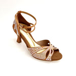 Carica immagine nella Galleria, Deluxe Butterfly (L2) - Scarpa da Ballo in Raso Seta Bronzo Tan con Swarovski e Tacco basso a Rocchetto
