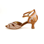 Carica immagine nella Galleria, Deluxe Butterfly (L2) - Scarpa da Ballo in Raso Seta Bronzo Tan con Swarovski e Tacco basso a Rocchetto
