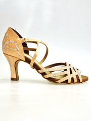 Carica immagine nella Galleria, CAROLIN QC (MareaL14) - Scarpa da Donna Bi-Flex in Raso Seta Carne Flash con Swarovski  Boreali Cinturino incrociato sul Collopiede e Tacco a Rocchetto
