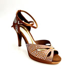 Load image into Gallery viewer, DELUXE MARIPOSA (LP102) - Scarpa da Ballo in Raso Seta Bronzo Tan con Swarovski Tacco Basso a Spillo Largo e Plateau Flex
