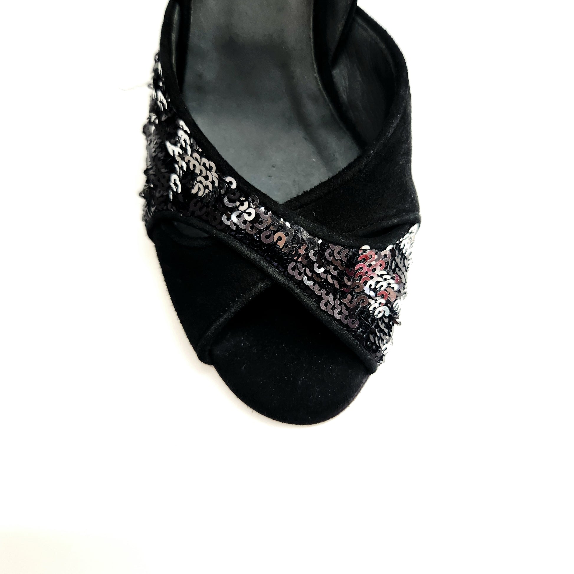 Sandalo donna Wish Dance, AMINA/P F.533, tallone in camoscio nero con paillettes bicolore silver e nero, tacco a rocchetto smaltato