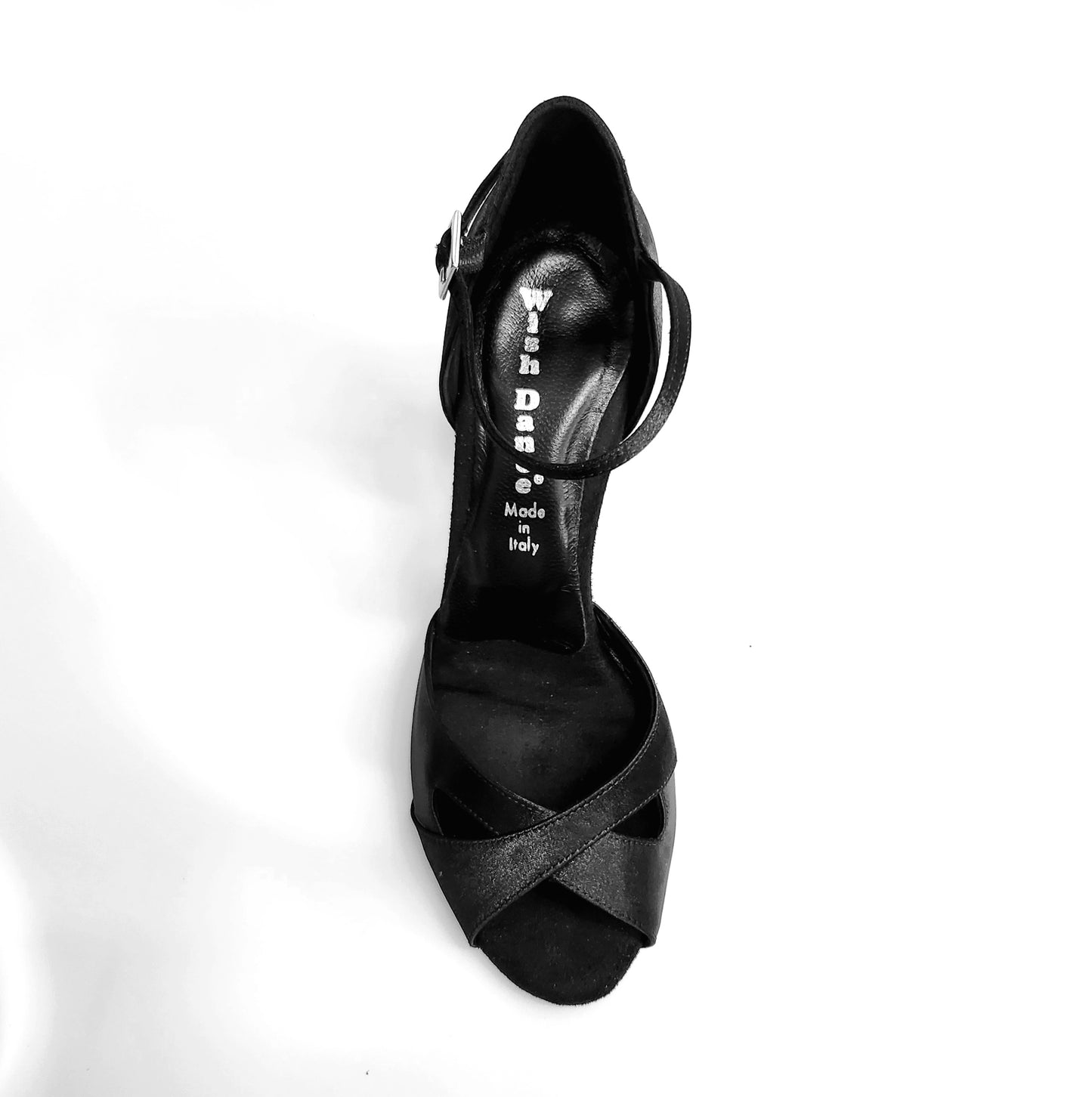 Scarpa da donna Ely QA (32QA) in raso seta nero con cinturino alla caviglia e tacco a rocchetto, stile elegante e raffinato.