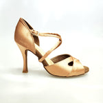 Load image into Gallery viewer, Ely QC (32QC) - Women&#39;s Basic Shoe in Nude Satin and Crossed Strap on the Foot Neck
