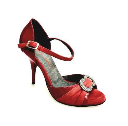 Sandalo donna Wish Dance GILDA SW F.626 in pelle di vernice rossa, camoscio rosso, tacco a spillo e gioiello Swarovski Kristall.