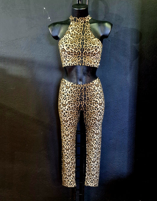 RUGGITO (Rm/Cn)- Completo Leggins e Top in Microfibra Traspirante antisudore Bielastico Laserata in Maculato Leopardo Beige