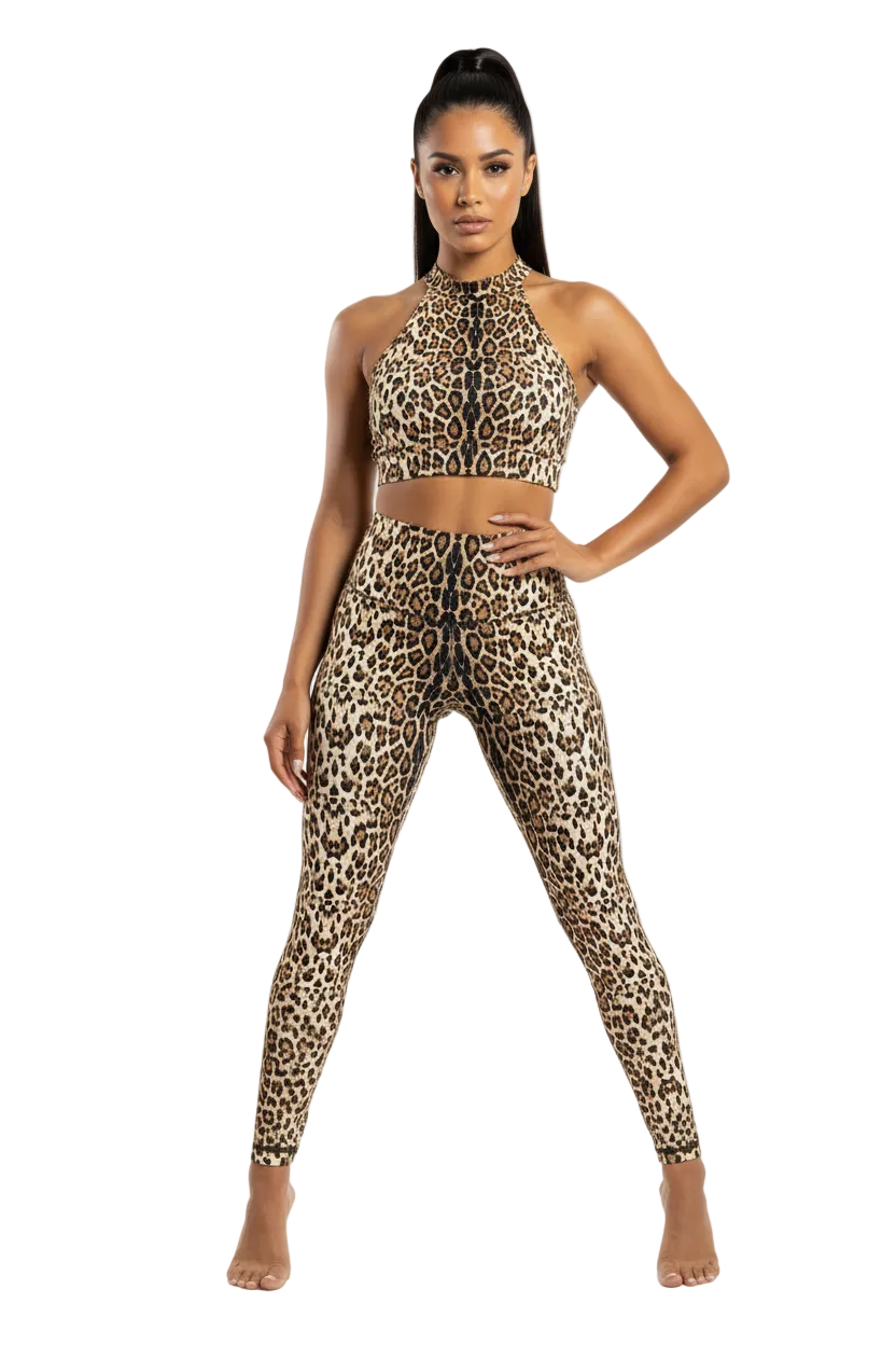Completo leggings e top in microfibra traspirante con stampa leopardata beige, tessuto elasticizzato e laserato, marca Wish Dance Shop.