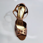 Load image into Gallery viewer, Morgane Scarlett (691) - Sandalo da Donna in Camoscio Rosso con Fascette in Camoscio Rosso e Tacco a Spillo Smaltato Rosso Effetto Gommato
