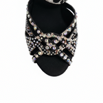 Carica immagine nella Galleria, SAMIRA (L19) - Scarpa da Ballo in Raso Seta Laserata Disegno Leopardo Bianco Con Swarovski Boreali e Tacco a Rocchetto
