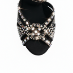 Carica immagine nella Galleria, SAMIRA (L19) - Scarpa da Ballo in Raso Seta Laserata Disegno Leopardo Bianco Con Swarovski Boreali e Tacco a Rocchetto
