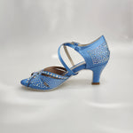 Carica immagine nella Galleria, SAMIRA (L19) - Scarpa da Ballo in Raso Seta Azzurro Cielo Con Swarovski Boreali e Tacco Basso a Rocchetto
