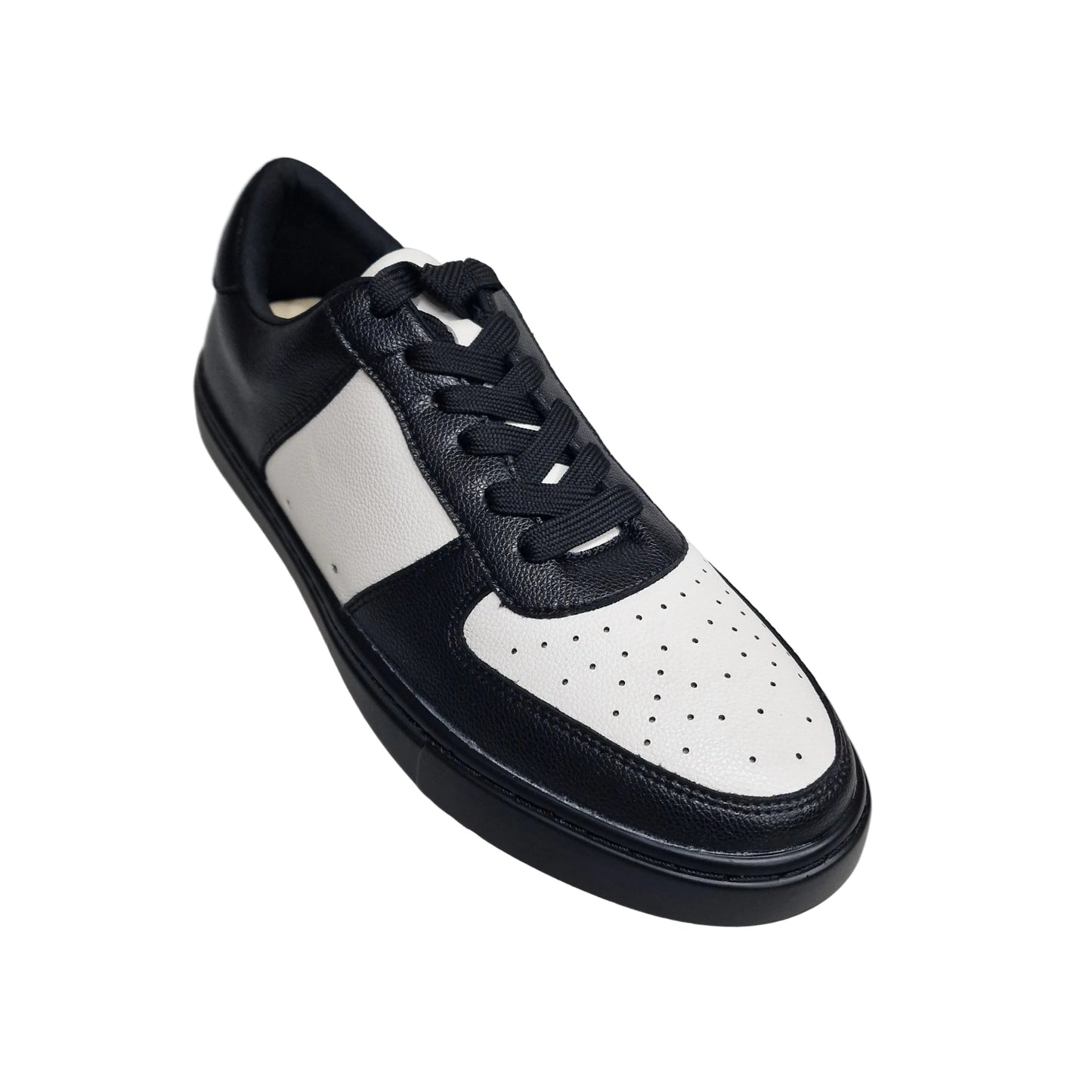 Sneaker Wish Dance Shop REY in ecopelle bianca e nera con suola in gomma e resina tecnica, dettagli con cerchi bianchi, stile moderno.