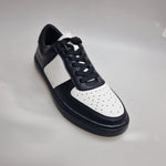 Load image into Gallery viewer, REY Black/White (L0701FCE) - Sneaker in Ecopelle Vegan Bianca e Nera Suola Nera in Gommina e Resina Tecnica
